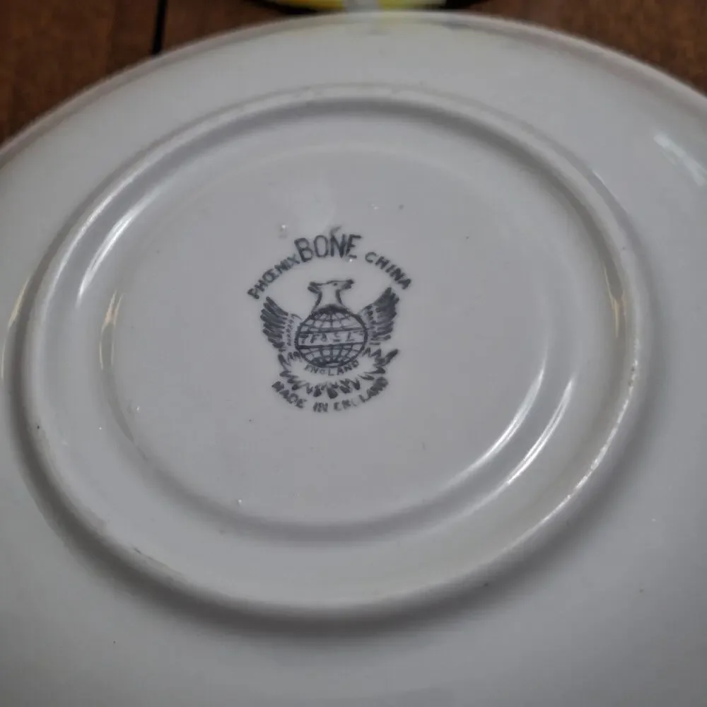 Vintage TF&S Ltd. Phoenix Bone China Tea Cup & Saucer Floral Yellow Daffodil